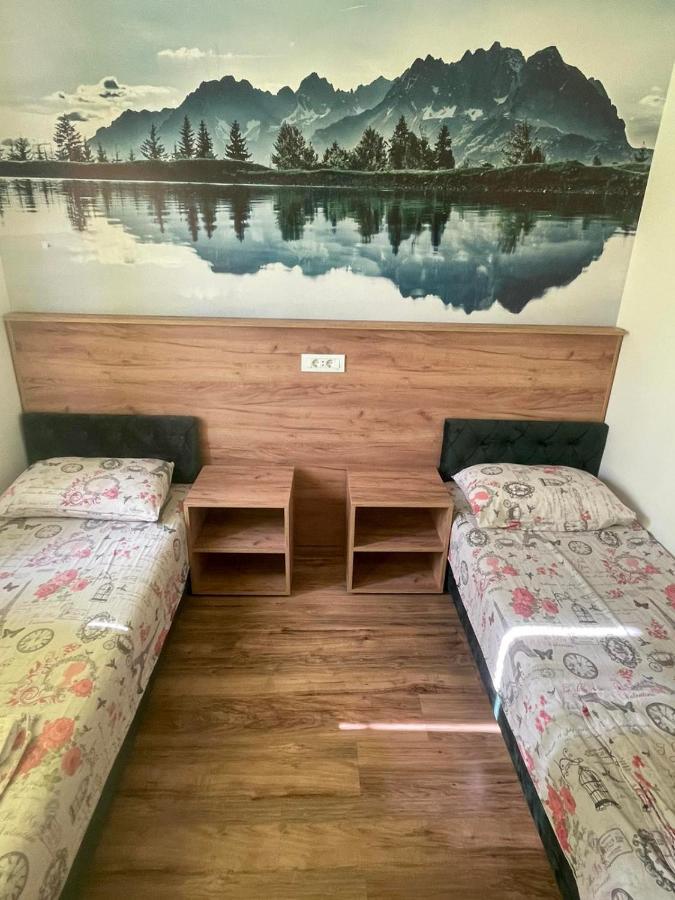 Ni Apartments "Predah Kod Baraca" מראה חיצוני תמונה