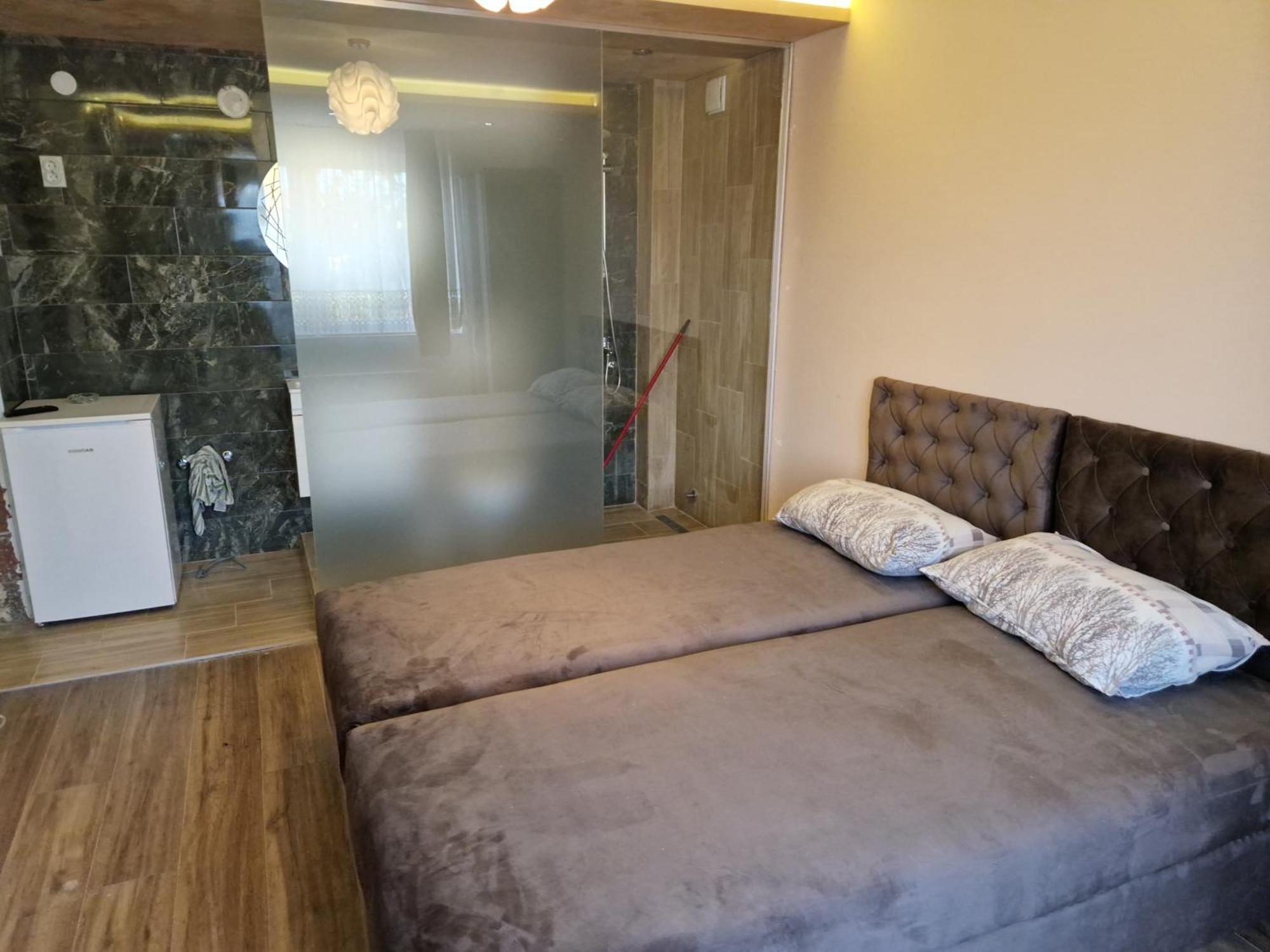 Ni Apartments "Predah Kod Baraca" מראה חיצוני תמונה